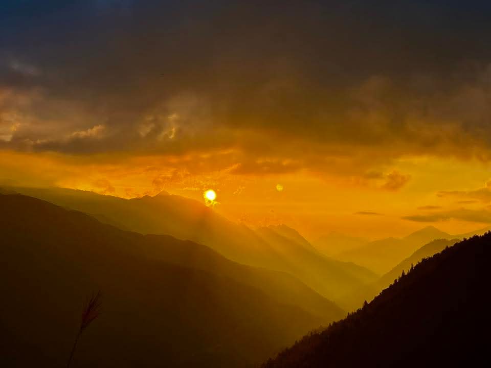 Nậm Nghẹp hoàng hôn buông 