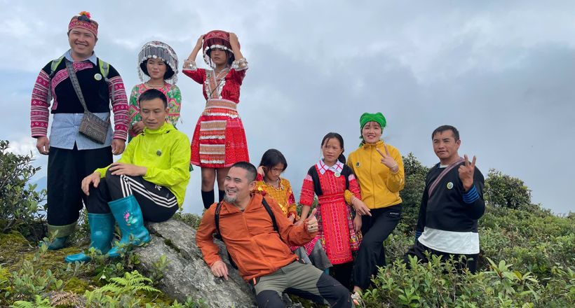 Bản Nậm Nghiệp khai thác cung leo núi Tà Tao đẹp như cổ tích