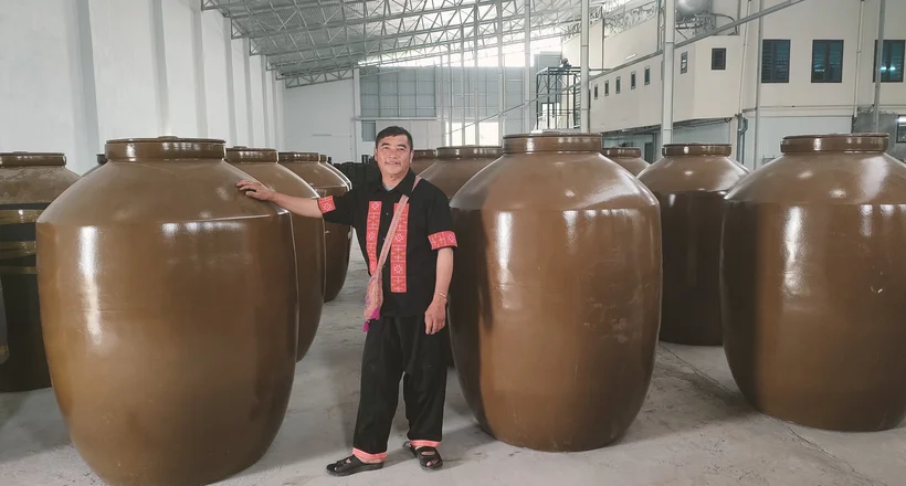 Rượu Sơn Tra - linh khí đất trời Nậm Nghiệp