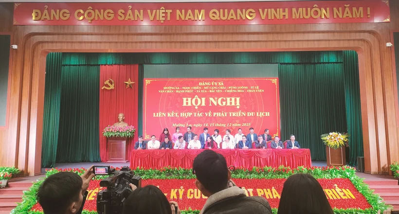 Vòng cung du lịch mới Sơn La - Lào Cai: tái định hình du lịch Tây Bắc